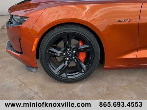 Used 2022 Chevrolet Camaro LT w/ Technology Package RWD image 9