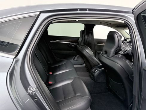 Used 2019 Volvo S90 T6 Momentum image 26