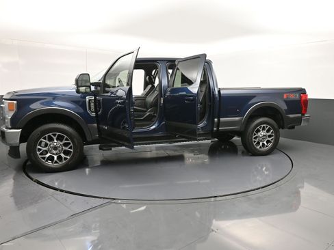 Used 2020 Ford F250 Lariat w/ Lariat Ultimate Package AWD/4WD image 49