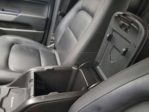 Used 2021 Chevrolet Colorado ZR2 image 31