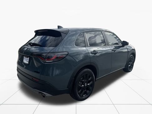 Used 2025 Honda HR-V Sport image 9