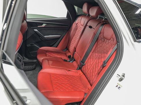 Used 2024 Audi SQ5 Premium Plus w/ Premium Plus Package image 29