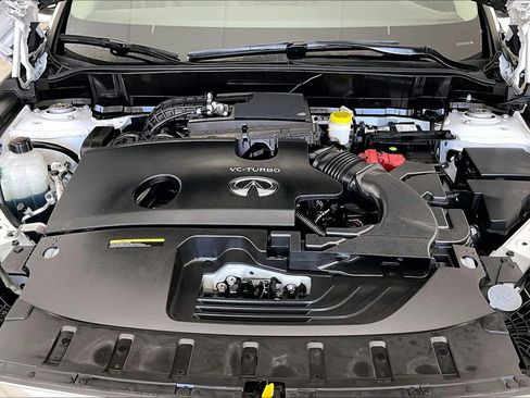 Certified 2025 INFINITI QX50 Pure image 11