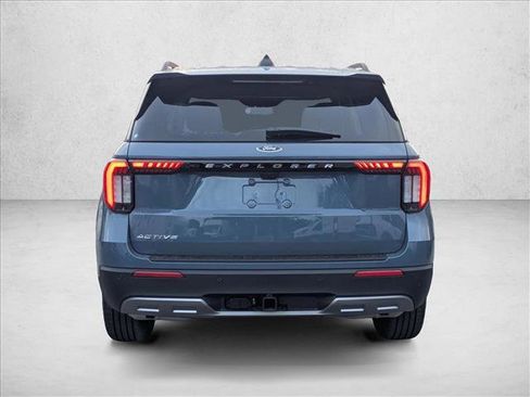 New 2026 Ford Explorer Active w/ Active Comfort Package RWD image 7