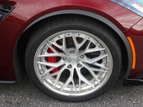 Used 2019 Chevrolet Corvette Z06 RWD image 38