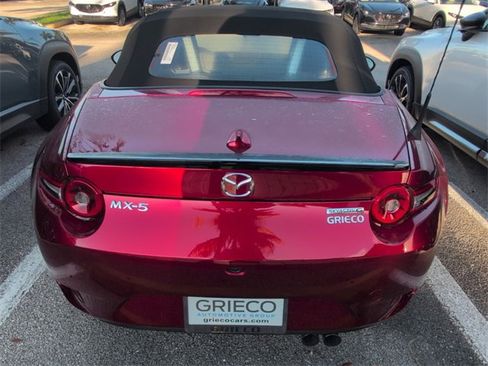 New 2025 MAZDA MX-5 Miata Club image 9