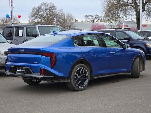 New 2025 Kia K4 GT-Line w/ GT-Line Sunroof Package image 5
