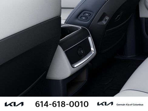 New 2026 Kia Carnival EX FWD image 29