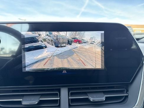 New 2026 Chevrolet Trax ACTIV w/ Driver Confidence Package image 17