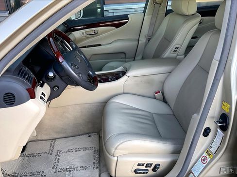 Used 2007 Lexus LS 460 L image 16