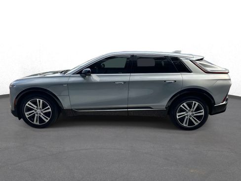 Used 2024 Cadillac Lyriq Tech w/ LPO, Floor Liner Package RWD image 6