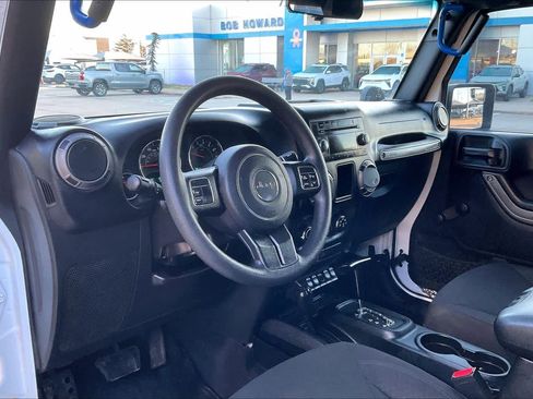 Used 2018 Jeep Wrangler Sport image 16