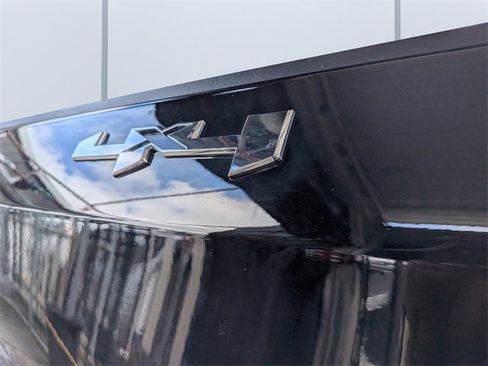 Used 2022 GMC Sierra 1500 SLT w/ SLT Premium Plus Package image 13