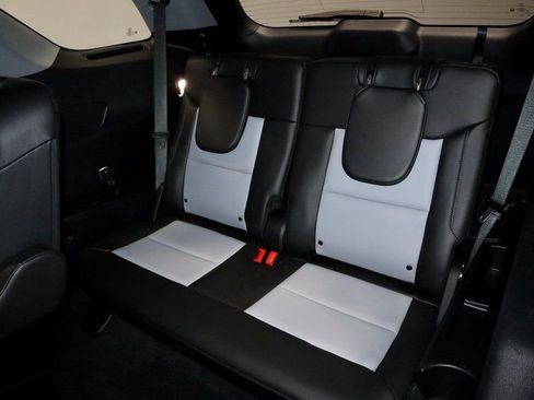 Certified 2023 Ford Explorer XLT w/ Equipment Group 202A image 25