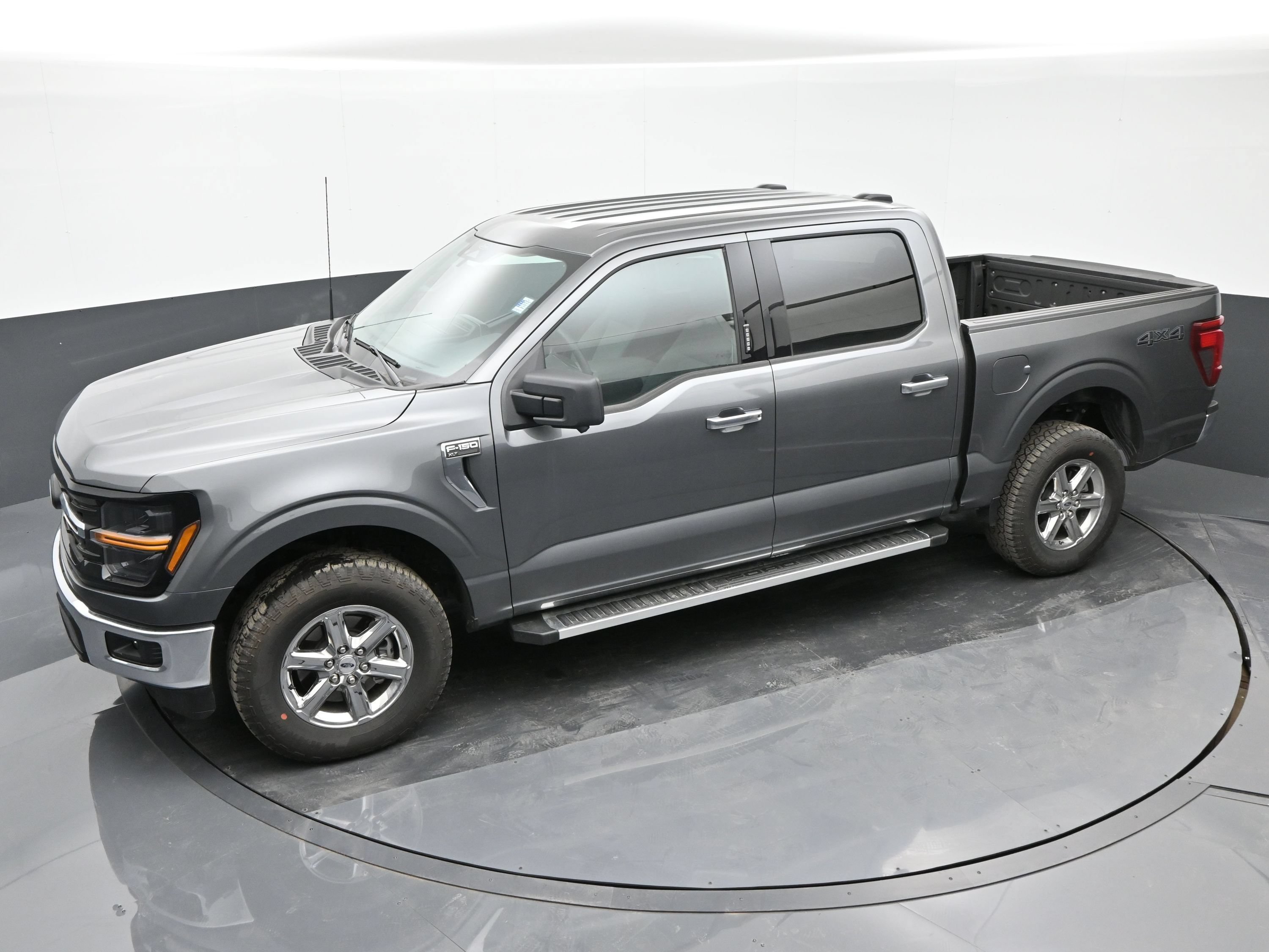 Used 2024 Ford F150 XLT AWD/4WD image 27