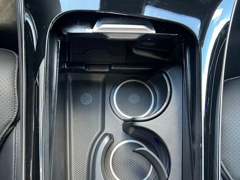 Certified 2025 Mercedes-Benz GLC 300 GLC 300 image 17