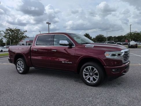 Used 2021 RAM 1500 Limited AWD/4WD image 2