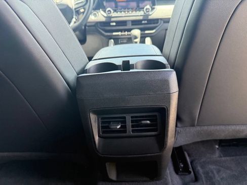 Used 2026 Chevrolet Colorado Trail Boss AWD/4WD image 15