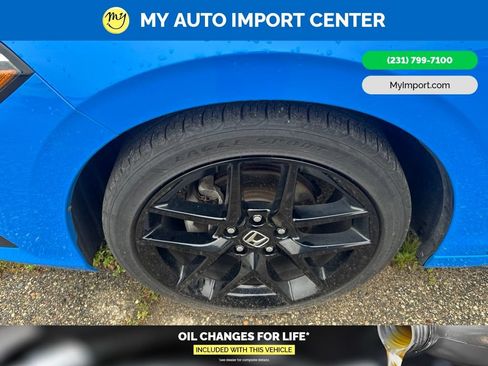 Used 2024 Honda Civic Sport image 9