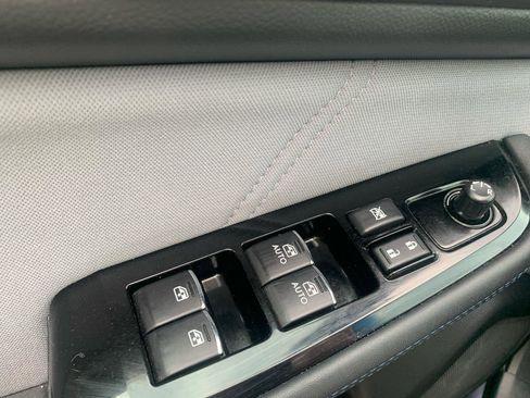 Used 2017 Subaru Legacy 2.5i Sport AWD/4WD image 20