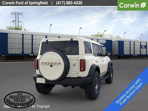 New 2026 Ford Bronco Outer Banks AWD/4WD image 8