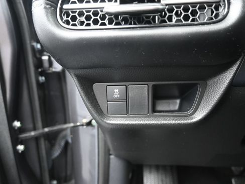 Used 2024 Honda HR-V EX-L image 17