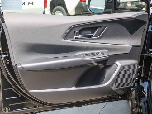 New 2026 Toyota Prius XLE image 25