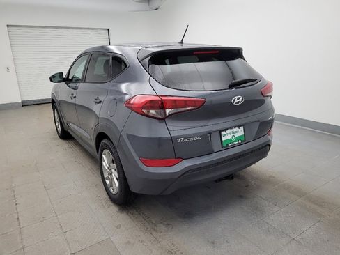 Used 2018 Hyundai Tucson SE image 5
