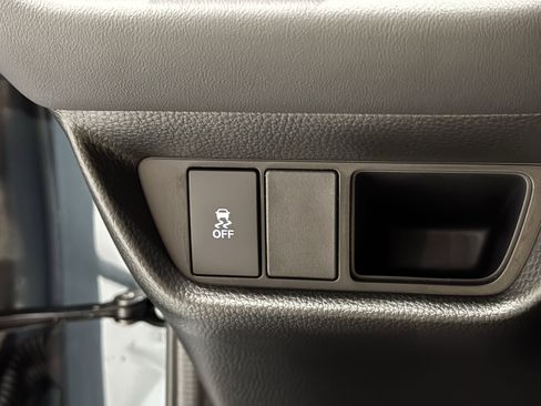 New 2026 Honda HR-V EX-L image 23