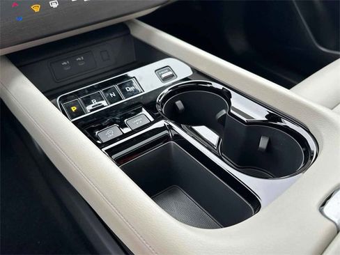 New 2025 Nissan Murano SL image 13