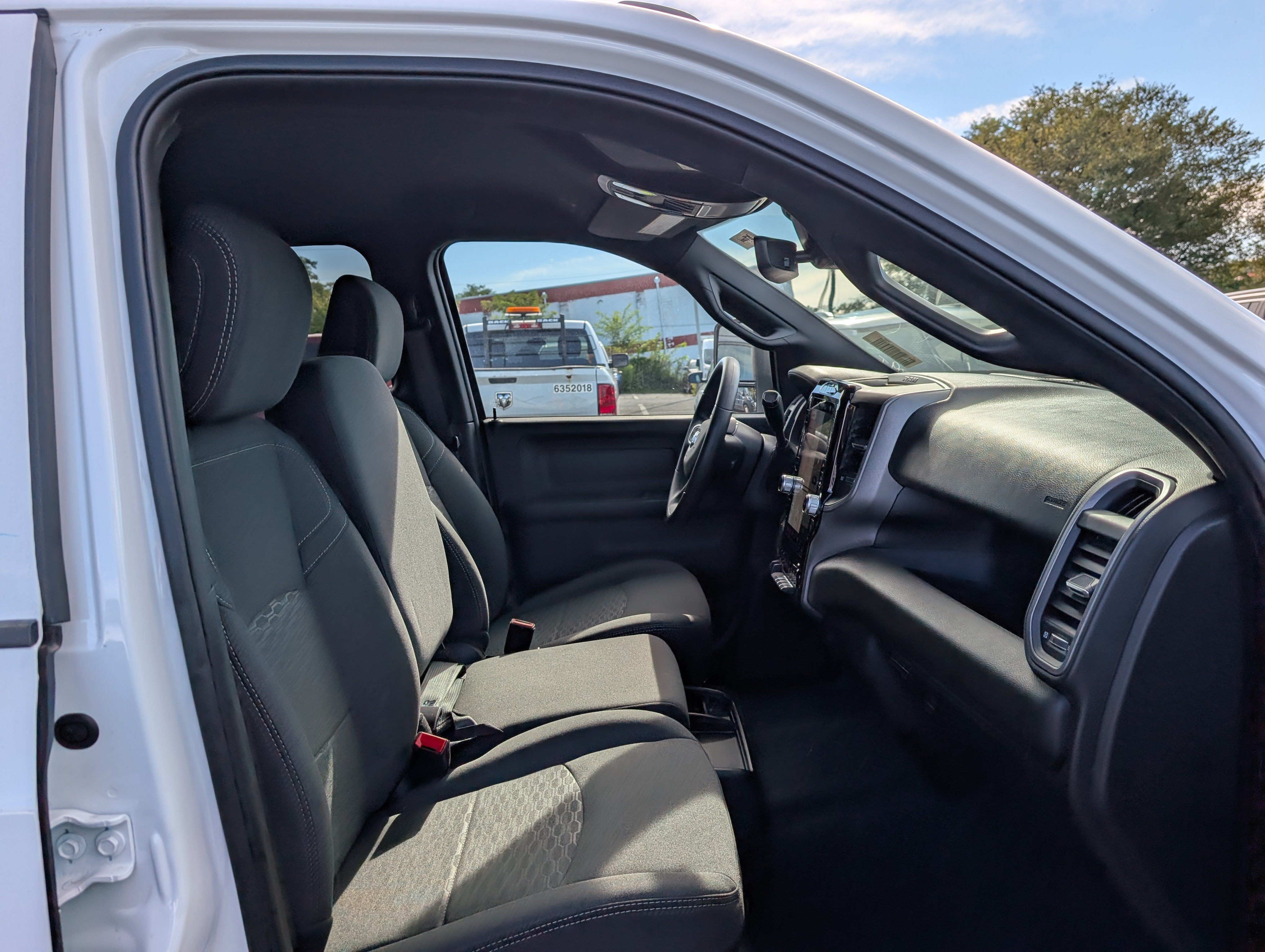 New 2027 RAM 2500 Tradesman AWD/4WD image 10