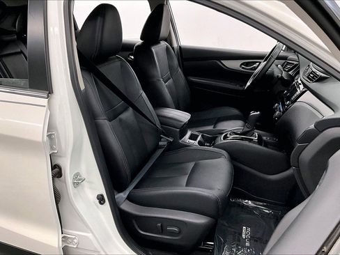 Used 2020 Nissan Rogue Sport SL w/ Premium Package AWD/4WD image 8