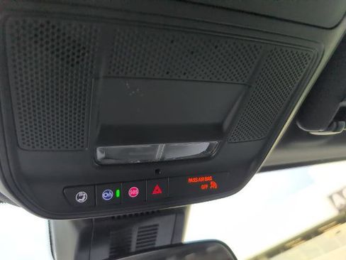 New 2026 GMC Terrain AT4 w/ Convenience Package III image 40
