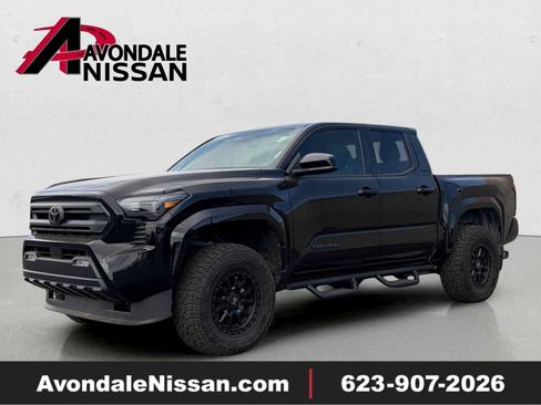 Used 2025 Toyota Tacoma SR5 AWD/4WD image 1