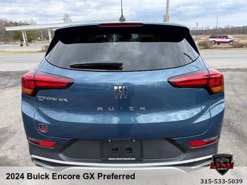 Used 2024 Buick Encore GX Preferred AWD/4WD image 4