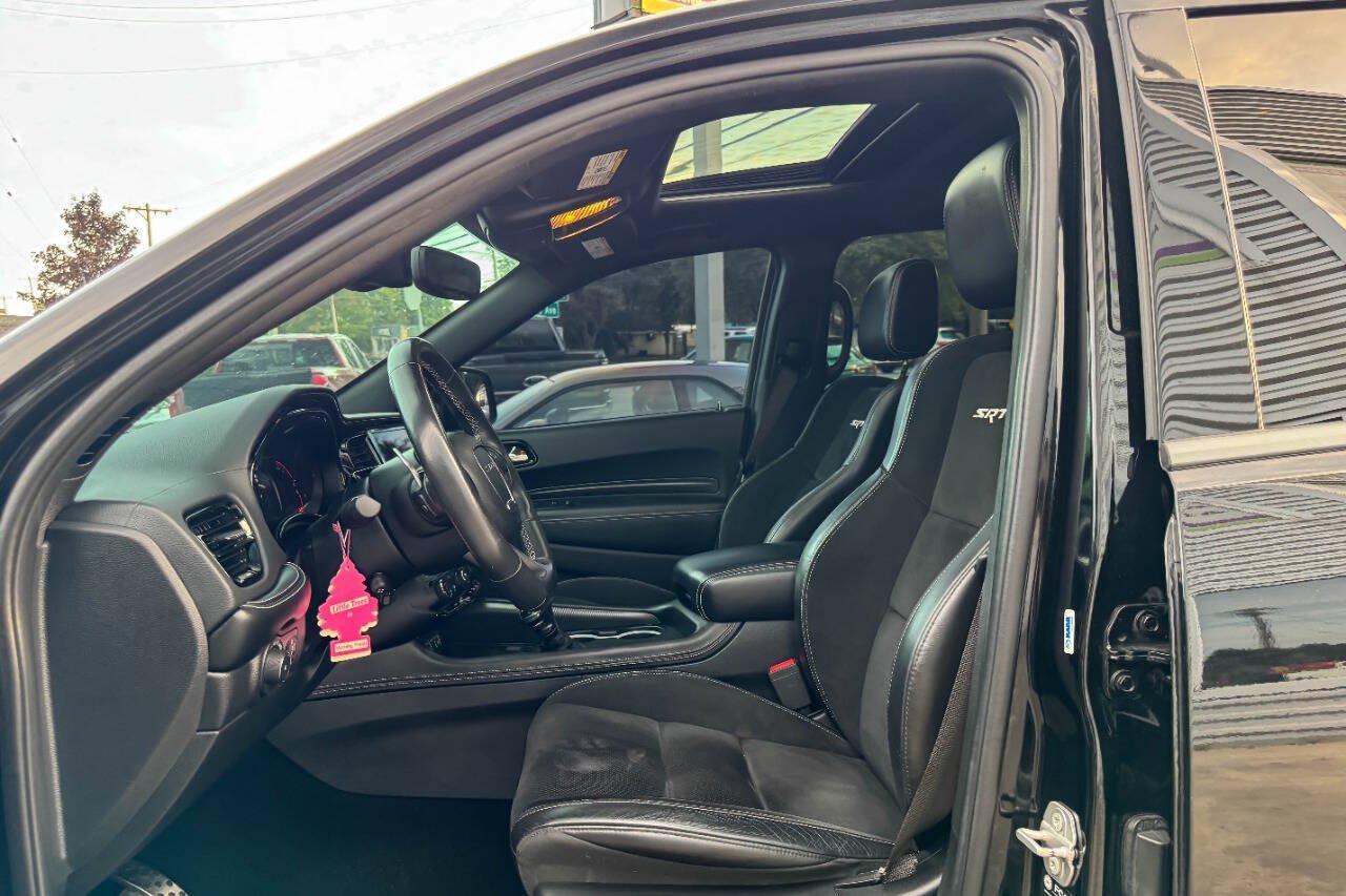 Used 2021 Dodge Durango SRT w/ Technology Group AWD/4WD image 23