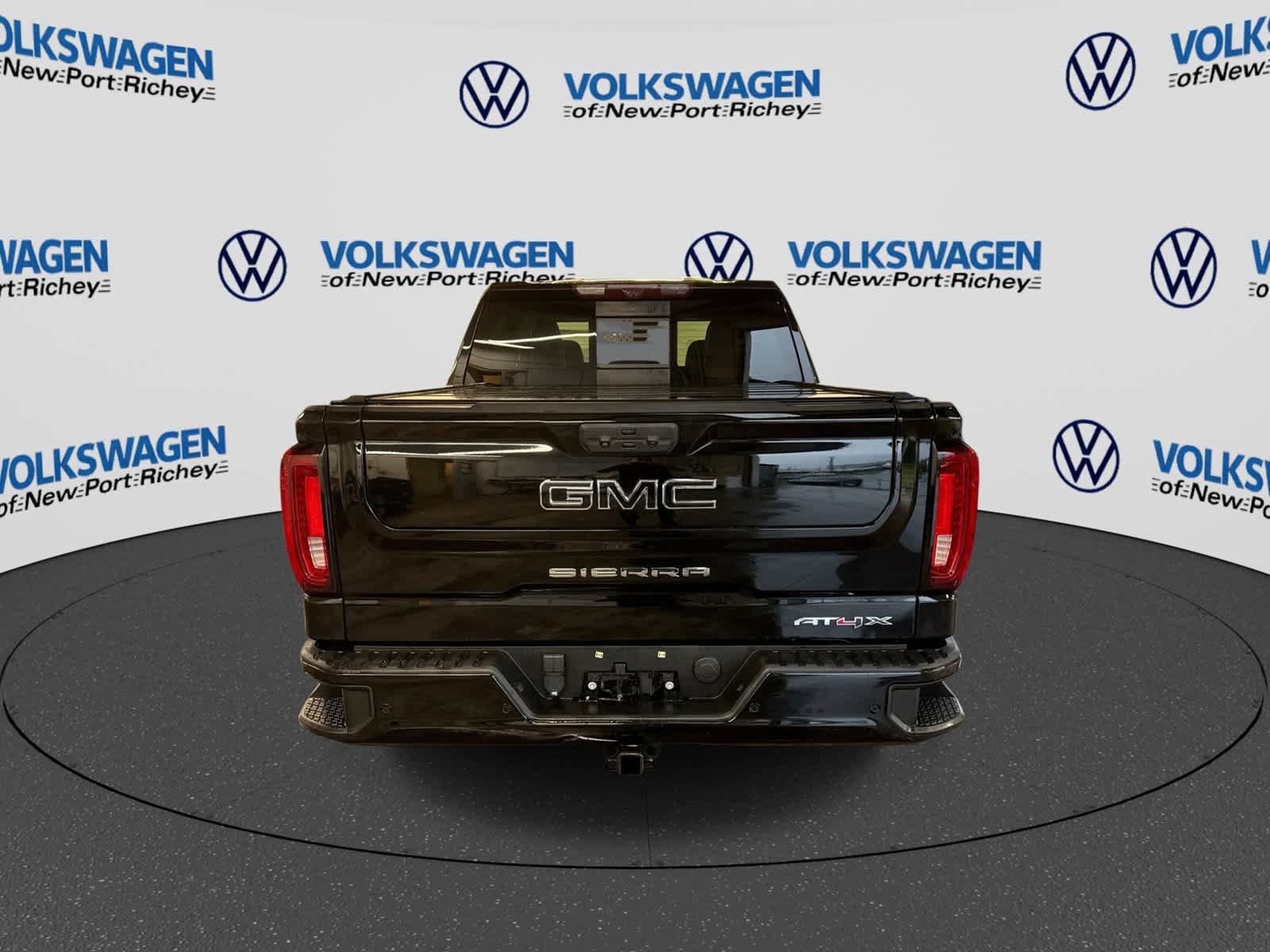 Used 2023 GMC Sierra 1500 AT4X AWD/4WD image 13