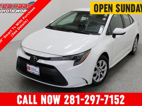 Used 2026 Toyota Corolla LE FWD image 1