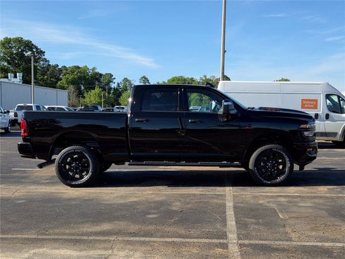 New 2026 RAM 2500 Tradesman AWD/4WD image 4