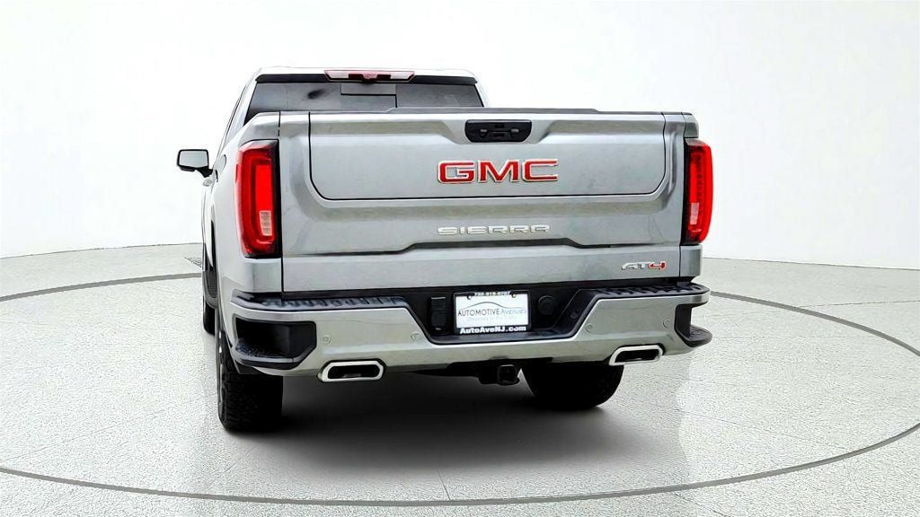 Used 2024 GMC Sierra 1500 AT4 w/ Technology Package AWD/4WD image 6