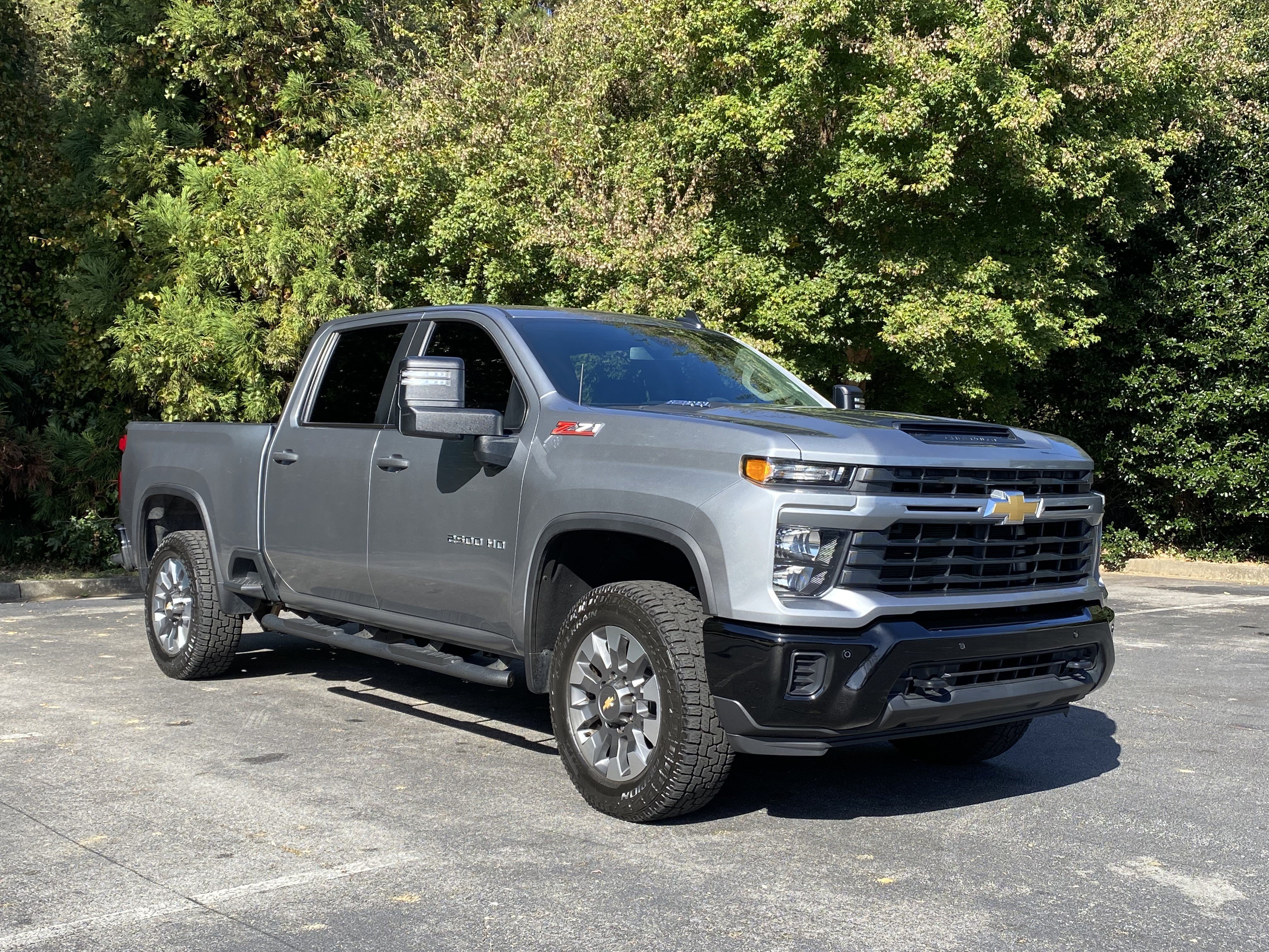Used 2025 Chevrolet Silverado 2500 Custom w/ Custom Value Package AWD/4WD image 2