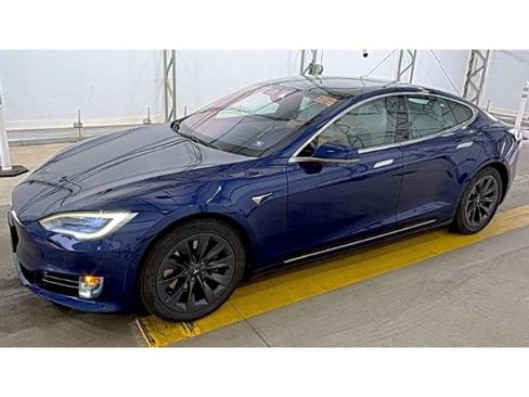 Used 2018 Tesla Model S 75D AWD/4WD image 1