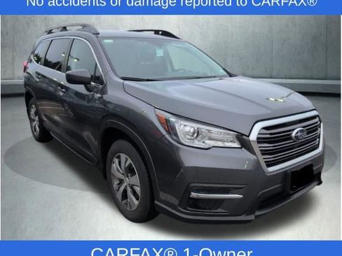 Used 2021 Subaru Ascent Premium w/ Convenience Package image 2