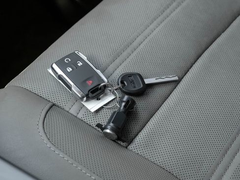 Used 2016 GMC Sierra 2500 Denali w/ Duramax Plus Package image 67