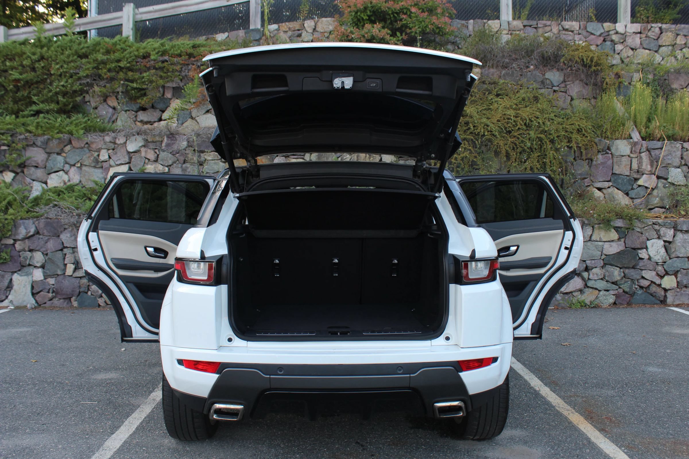 Used 2017 Land Rover Range Rover Evoque HSE Dynamic AWD/4WD image 9