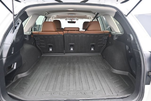 Used 2019 Subaru Outback 3.6R Touring w/ Popular Package #3A AWD/4WD image 30
