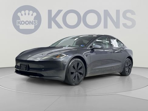 Used 2024 Tesla Model 3 Standard Range RWD image 1