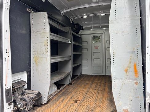 Used 2018 Ford Transit 250 148 High Roof image 30