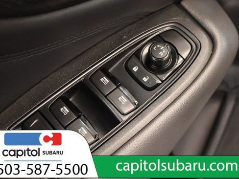 Used 2025 Subaru Outback Wilderness AWD/4WD image 11
