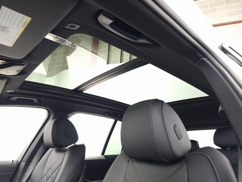 Used 2026 BMW X5 xDrive40i w/ Premium Package image 13